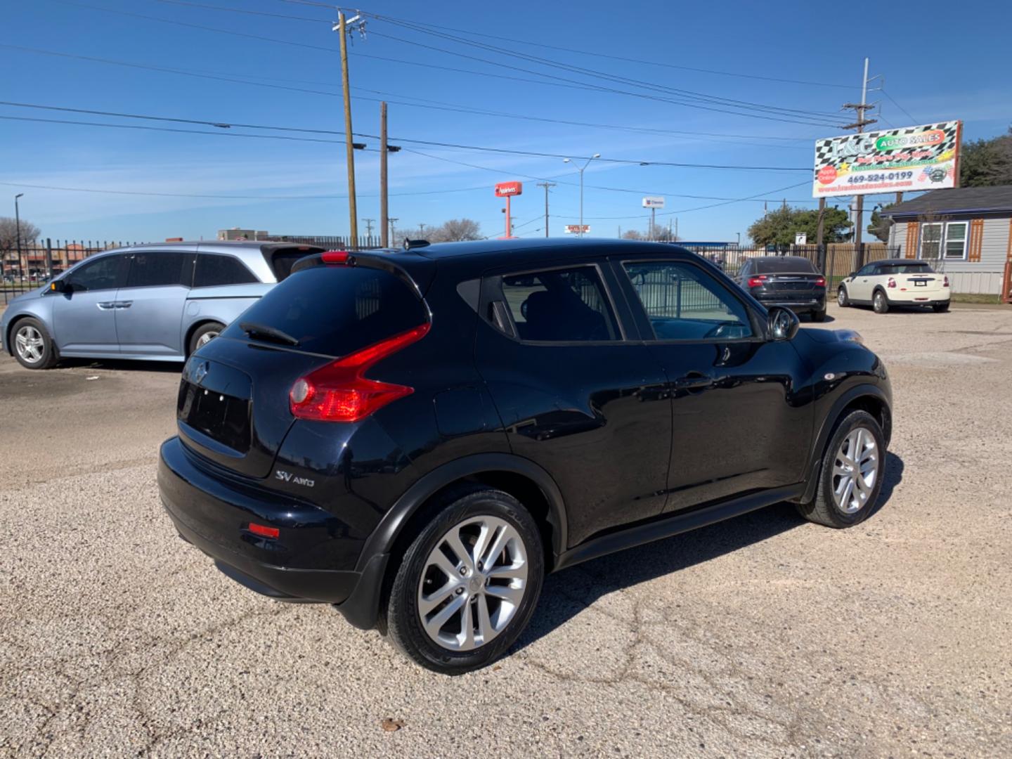 2013 Black /Black Nissan Juke (JN8AF5MV4DT) , AUTOMATIC transmission, located at 1830 North Belt Line Road, Irving, TX, 75061, (469) 524-0199, 32.834373, -96.993584 - Photo#3